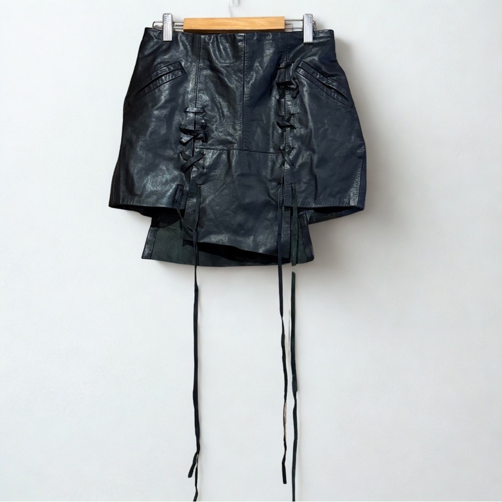 🎥 Paris Santana Genuine Leather Lace-Up Mini Skirt Black XS S